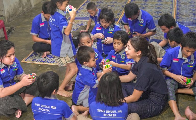 Indosat Berbagi Kasih (3)