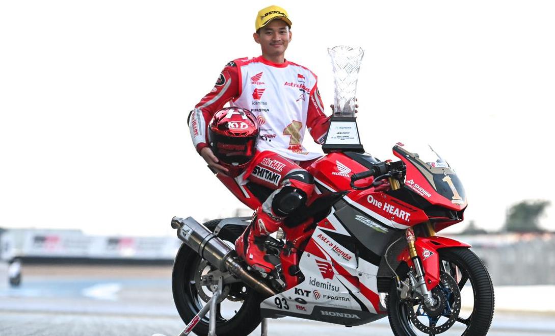 WhatsApp Image 2025-12-11 at 23.33.15 (1)