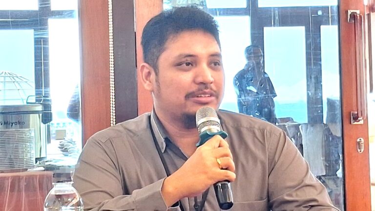 Kepala Bagian Pengawasan Lembaga Jasa Keuangan OJK Provinsi Papua, Yosua Rinaldy